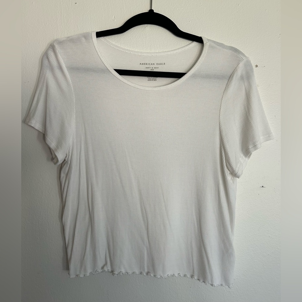 American Eagle Outfitters White Short Sleeve Tee